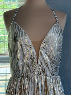 NWT Loragal Metallic Gold Animal-Print Halter Maxi Dress Gown Size Medium thumbnail 2