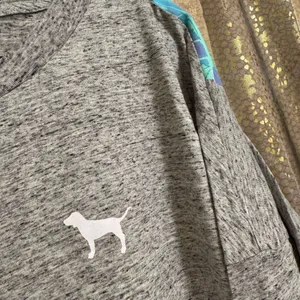 PINK Victorias Secret Heather Gray Cropped Tropical Logo Long Sleeve‎ Top Large thumbnail 4