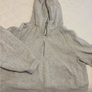 lululemon athletica Gray scuba half zip thumbnail 1
