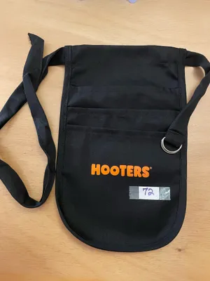 B19-72 New Hooters girl Uniform Black Money Pouch with a Slight Flaw thumbnail 1