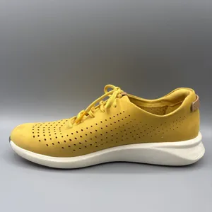 Clarks Unstructured Shoes Size 9.5 Yellow Lace Up Perforated Comfort Sneakers thumbnail 6