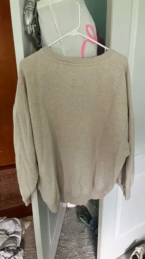 American Eagle Crewneck Sweatshirt thumbnail 2