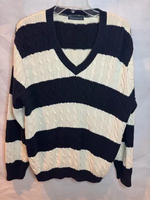 Brandy Melville Sweater thumbnail 1