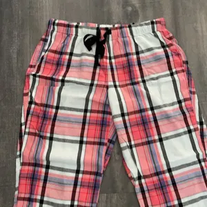 Victoria’s Secret Plaid Light Blue Pajama Set SM thumbnail 6