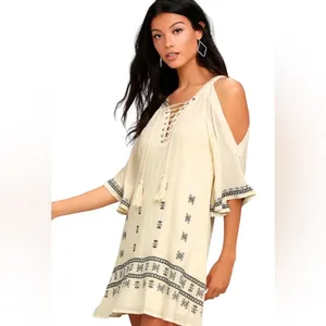Lulus To the Sea Light Beige Embroidered Cold Shoulder Dress Womens Size Medium thumbnail 3