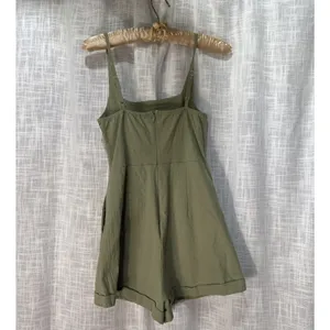 Princess Polly Women's Dreams Green Romper Sleeveless Shorts Pockets Cuffed Sz 4 thumbnail 4