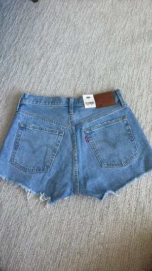 Levi’s 501 Shorts High-Rise thumbnail 2