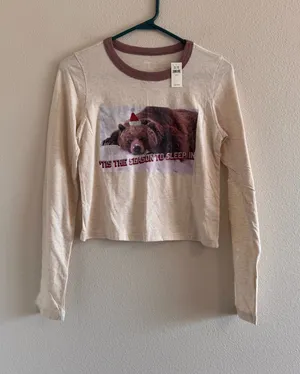 NWT aerie Cream Long-Sleeve Graphic Tee with Mauve Trim thumbnail 1