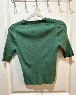 Sweater thumbnail 2