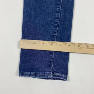 Levis Jeans Womens 28 Blue Classic Mid Rise‎ Skinny Stretch Denim Five Pocket thumbnail 3