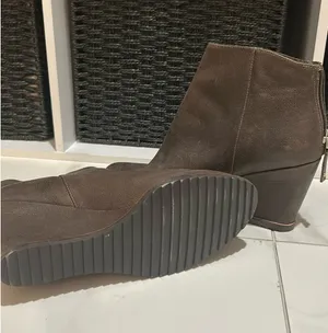 Paolo wedge linea booties thumbnail 3