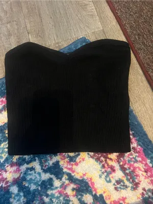 Babaton Black Strapless Ribbed Tube Top thumbnail 3