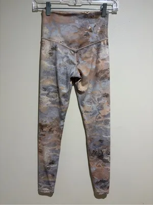 Athleta Elation Gilded Tight Tan Gold Metallic Snakeskin Leggings Size XXS thumbnail 9