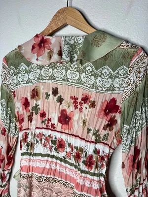 Y2K Vintage Pastel Floral Crinkle Textured Flared Sleeve Wrap Fairycore Blouse thumbnail 4