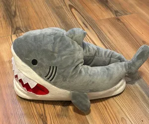 Shark Slippers Size 8 thumbnail 1