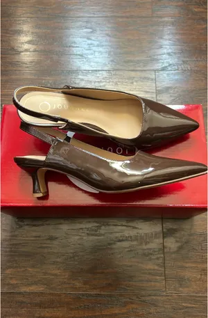 Journee Collection Brown Kitten Heel thumbnail 5