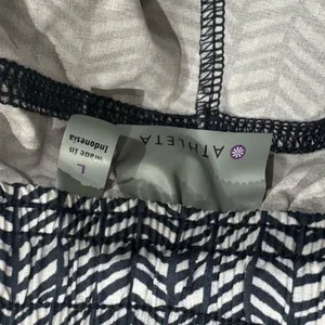 Athleta Blue White Athletic Shorts Women’s Large thumbnail 2