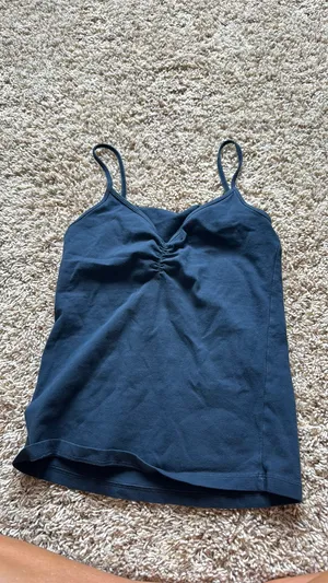 Brandy Melville Top Tank thumbnail 4
