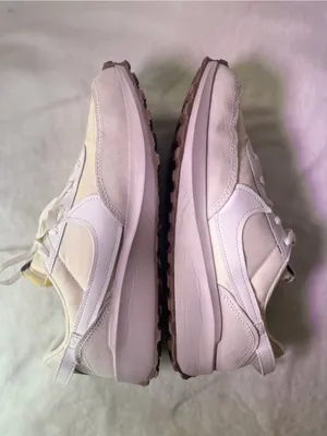 Nike Women's Summit White and Cream Retro Runner Sneakers thumbnail 8
