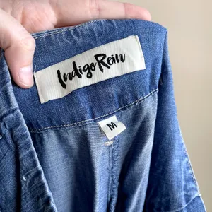 Indigo Rein paperbag style jean‎ trousers women's size M tencel pockets pull on thumbnail 5