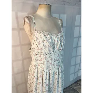 SHEIN Mod NWT Multicolor Floral Lace Trim Smocked Romantic Sundress Size 2XL thumbnail 3