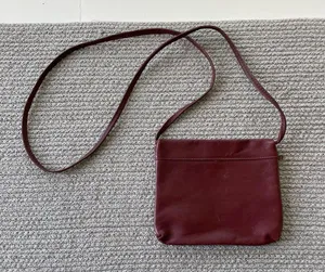 Vintage Oxblood Dark Red Burgundy Genuine Leather Crossbody Mini Bag thumbnail 3