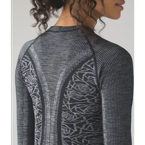 Lululemon Rest Less Pullover Gray Heathered‎ Black Seamless Long Sleeve M/L thumbnail 15