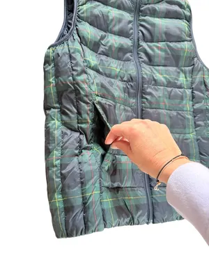 UNIQLO Ultra Light Down Puffer Vest Navy Blue Green Plaid Womens Small thumbnail 5