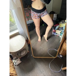 Lululemon Women’s 8 Run Time Short Inversion Print thumbnail 2