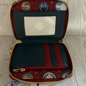 Loungefly The Marvels Group Zip Around Wallet Glows In The Dark Superhero Comics thumbnail 3