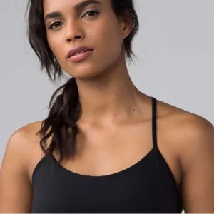 LULULEMON Power Pose Tank Top with Shelf Bra Black A/B Cup Luon Size 4 EUC thumbnail 5