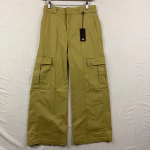 NWT Dickies Women Size 2R Cropped Cargo Pants Khaki Twill Utility Skate Workwear thumbnail 2