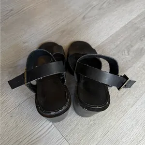 Women’s Black Faux Leather Platform Ankle Strap Heels thumbnail 8
