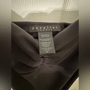 Black dress with ruffles at the bottom. thumbnail 2