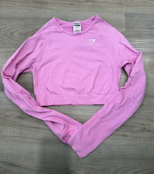 Gymshark Top thumbnail 1