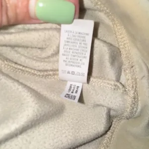 72‎ | OFFLINE by Aerie Velour Cropped Hoodie Oatmeal Womens XL Y2K Cozy thumbnail 6