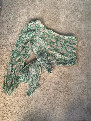Lulu’s Green Floral Printed Pleated One Shoulder Top thumbnail 2