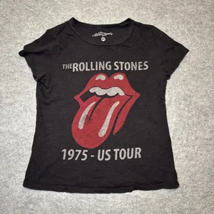The Rolling Stones Unisex T-Shirt MD 1975 US TOUR Graphic Crew Neck Black thumbnail 1