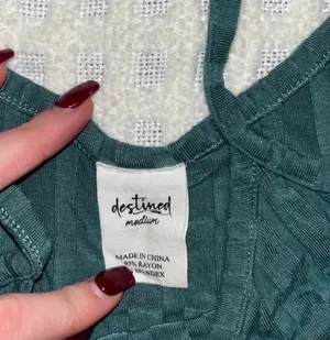 Tank Top thumbnail 3