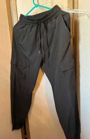 FINAL MARKDOWN Ladies Black Jogger Cargo Pants - Elastic Waist extra small thumbnail 1