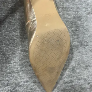 Kurt Geiger London Gold Metallic Leather Pointed Toe Pumps Heels EU 38 US 7.5/8 thumbnail 10