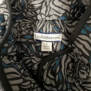 Croft & Barrow Womens Grey Blue Abstract Floral Quilted Puffer Vest Size L 1345 thumbnail 2