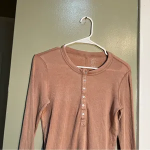 Aerie Women's Size Small Real Soft Button Front Henley Top Beige Tan Ribbed Long thumbnail 3