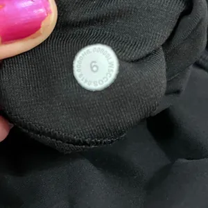 Lululemon Align Pant 28" Wrap Waist Black Size 6 High Rise Athleisure thumbnail 7