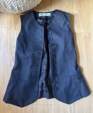 Zara Black Sleeveless Tailored Button Vest thumbnail 1