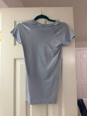 Lululemon Swiftly Tech Short Sleeve thumbnail 2