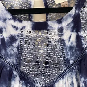 Knox Rose | Blue & White Tie-Dye Lace Accented Sleeveless Top | Large thumbnail 7