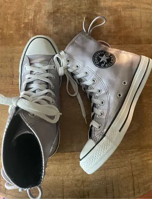Converse Shoes Chuck Taylor All Star Slouchy Metallic Purple Sneakers Womens 6,5 thumbnail 1