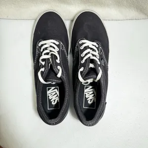 VANS Off The‎ Walls Low Profile Canvas Lace Up Shoes Women 6 EUC OLDSTOCK thumbnail 3