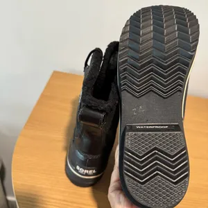 SOREL 'Tivoli' Waterproof Black Sparkle Winter Snow Boot Size 8 thumbnail 4